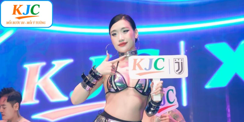 Không khí đón xuân 2026 ngập tràn quà tặng tại KJC